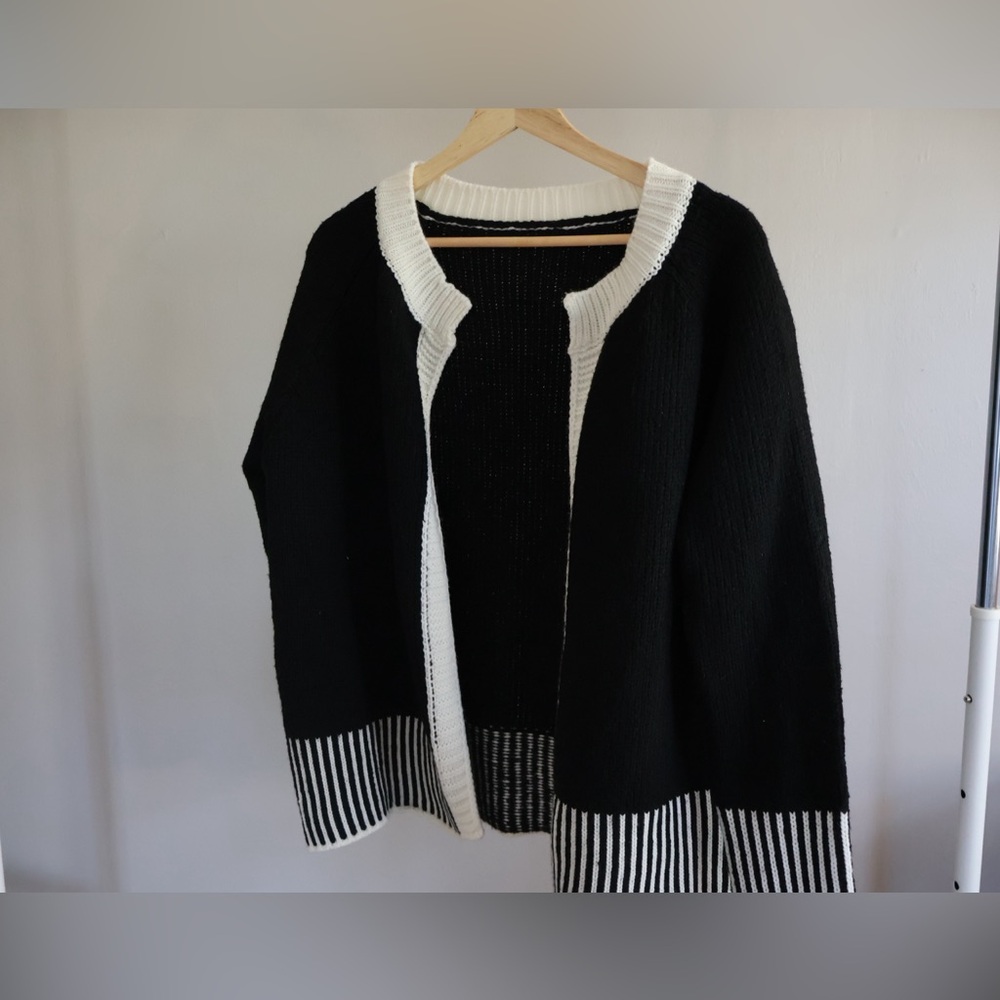 Black and White Women's Cardigan